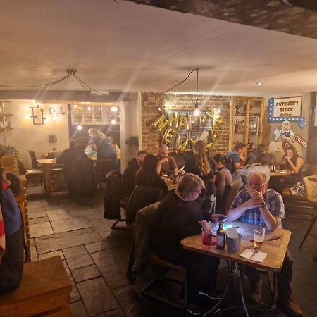 Pepper Street Rooms Whitchurch  Eksteriør billede