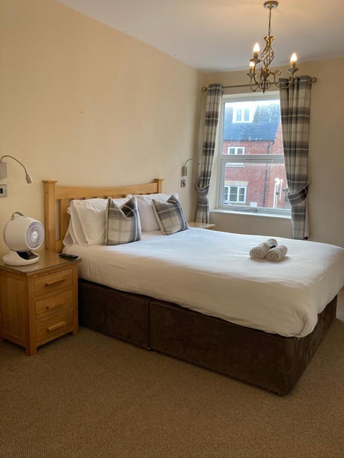 Pepper Street Rooms Whitchurch  Eksteriør billede