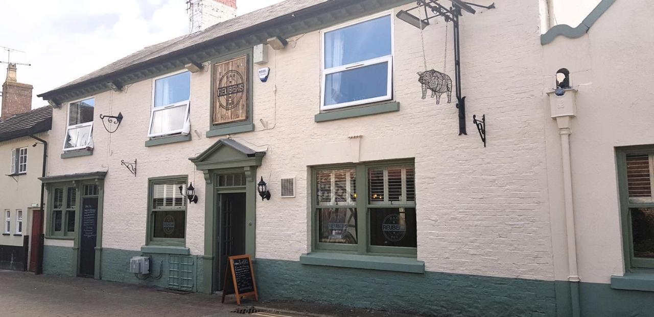Pepper Street Rooms Whitchurch  Eksteriør billede